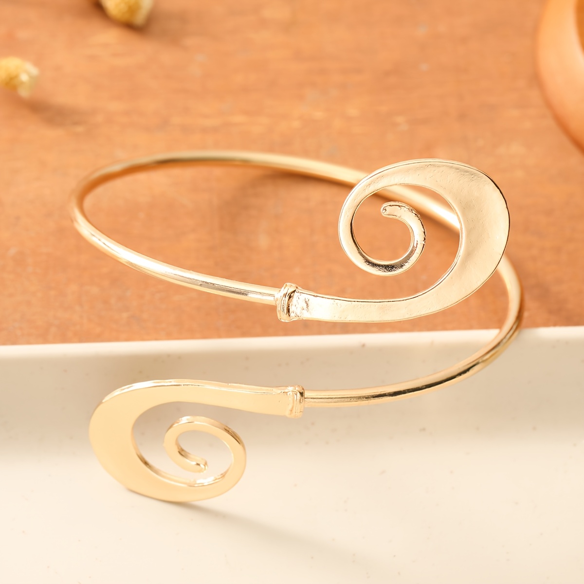 Women's Adjustable Double Helix Open Design Bangle